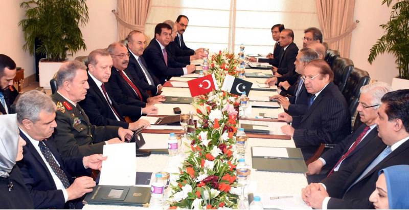 پاکستان اور ترکی دو طرفہ تعلقات مزید مضبوط بنانے پر متفق