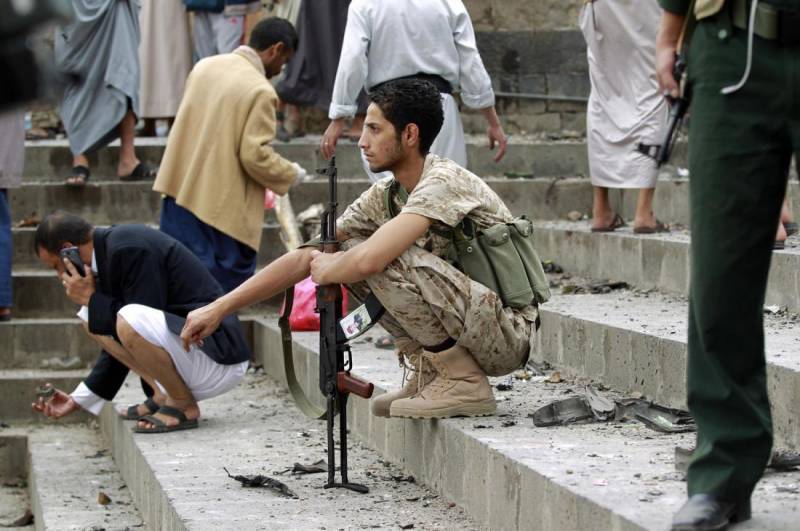 یمن، تعزکے اہم فوجی اڈے پرسرکاری فوج کا کنٹرول،30 باغی ہلاک