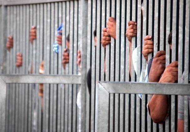بھارت میں تعصب کی فضا،مسلمان قیدیوں کی تعداد مسلمان آبادی سے بھی بڑھ گئی