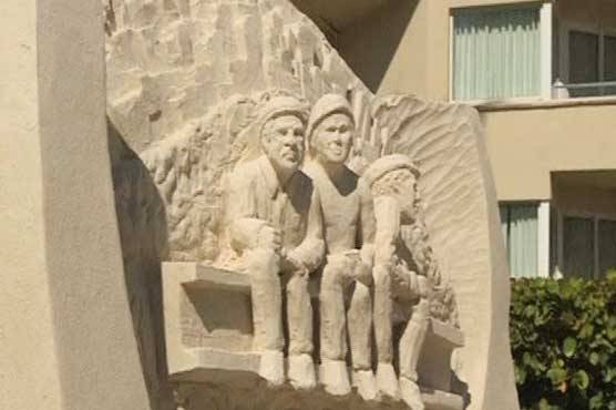 ریت سے مجسمے بنانے والوں نے فلوریڈا کے شہر کی ویسٹ کے ساحل کو آرٹ میوزیم بنا دیا