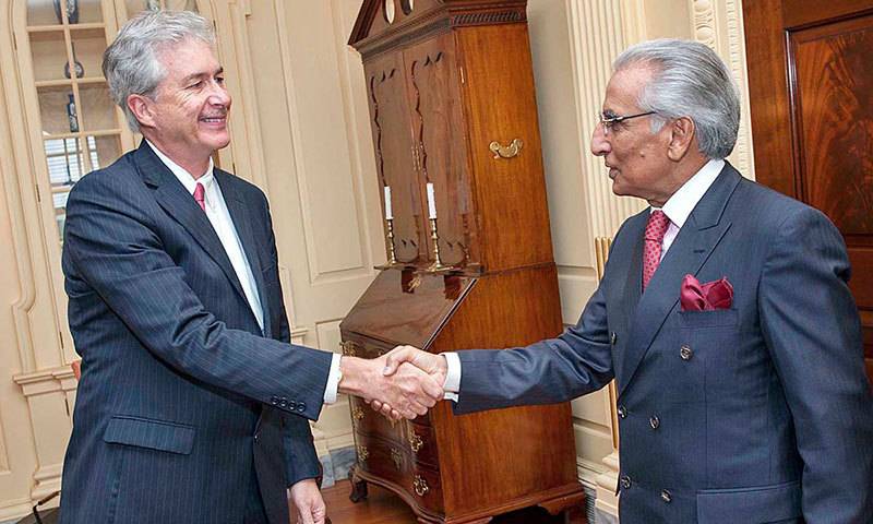 ٹرمپ انتظامیہ سے ملاقات، اہم ترین پاکستانی سفارتی ٹیم واشنگٹن پہنچ گئی