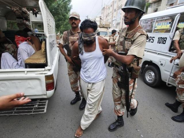 کراچی:لیاری میں مبینہ پولیس مقابلہ ، گینگ وار کا کارندہ مار ا گیا