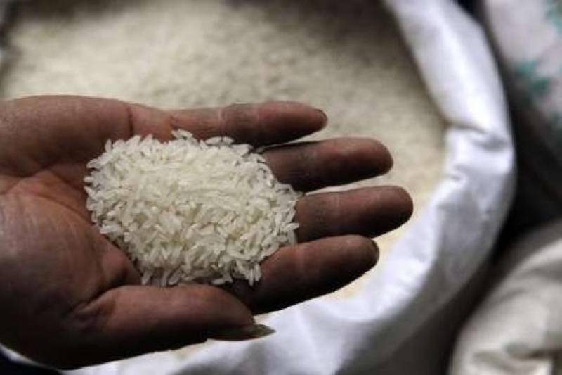 نائیجیرین کسٹمز حکام نے اڑھائی ٹن پلاسٹک سے بنے چاول ضبط کر لیئے