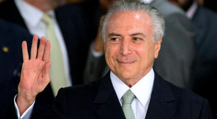 برازیلی صدر نے سرکاری محل خالی کر دیا 