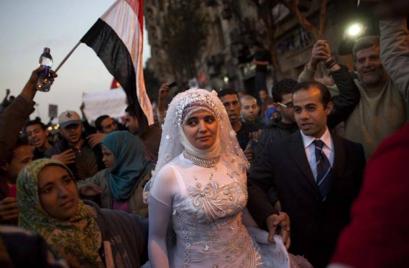 مصری گاؤں والوں نے شادیوں میں تاخیرکا حل ڈھونڈ نکالا