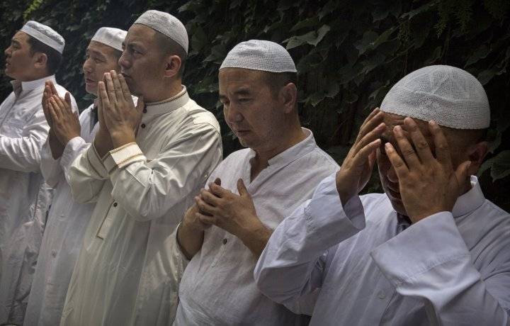 چین کے صوبے سنکیانگ میں مسلم آبادی کا ڈی این اے لینے کا منصوبہ