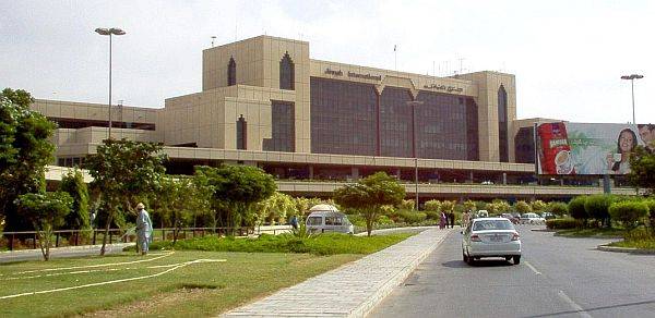 کراچی ایئرپورٹ پرکرنسی اسمگل کرنیکی کوشش ناکام،2 ملزمان گرفتار