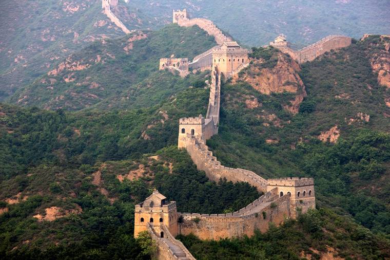 دیوار چین وقت کی بے مہری کا شکار بننے لگی