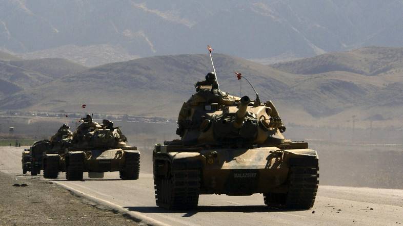 ترک فوجی دستے مشترکہ جنگی مشقوں کے لیے قطر پہنچ گئے