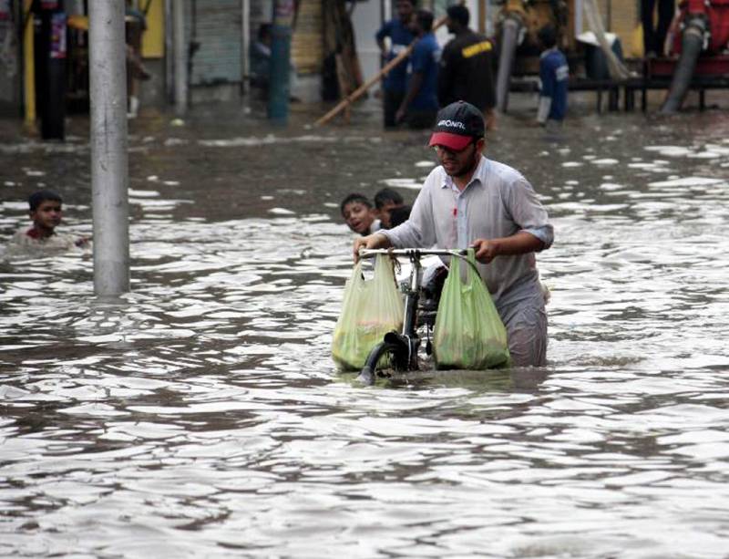 کراچی کو نیا سیوریج سسٹم درکار ہے ٗ پانی کی نکاسی ممکن نہیں :وسیم اختر