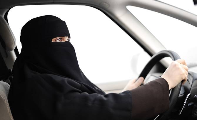 سعودی عرب، نکاح نامے میں ڈرائیونگ کی اجازت کی شق شامل