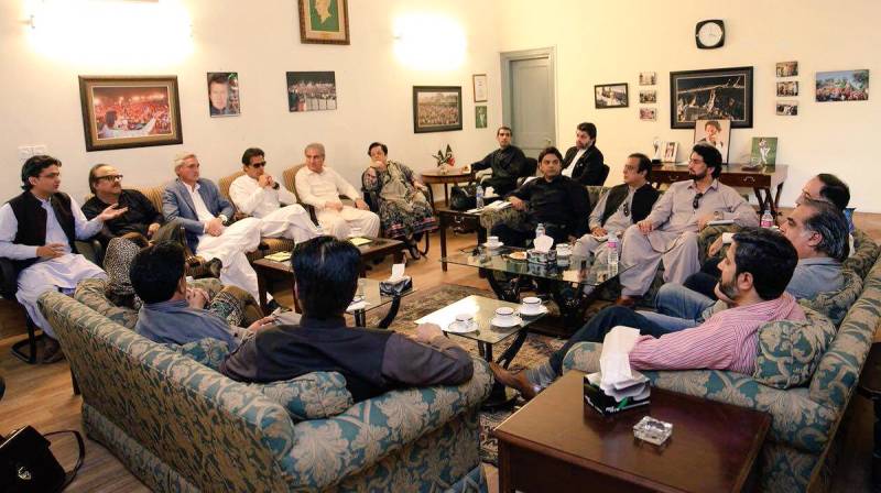 الیکشن بل کی منظوری، عمران خان نے پارٹی اجلاس طلب کر لیا