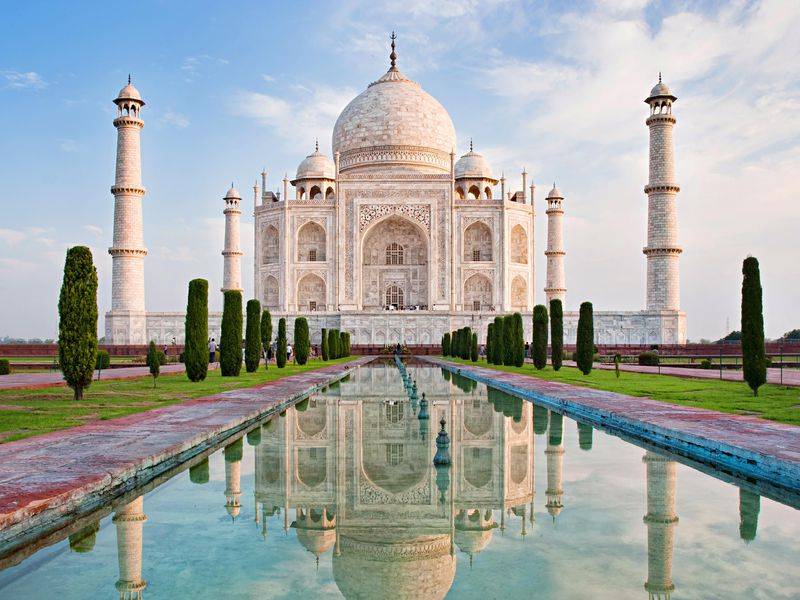 بھارت، وزارت سیاحت نے تاج محل کا نام اپنے کتابچے سے نکال دیا