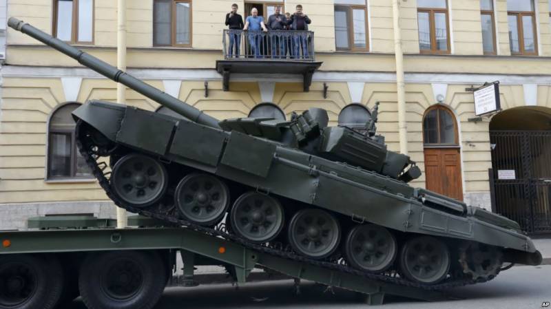 روس کی سربیا کو دفاعی معاہدے کے تحت جنگی سامان کی فراہمی شروع