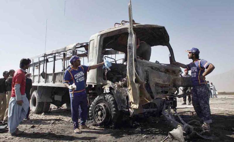 کوئٹہ، پولیس ٹرک کے قریب خودکش دھماکا، 6 اہلکاروں سمیت 7 افراد شہید