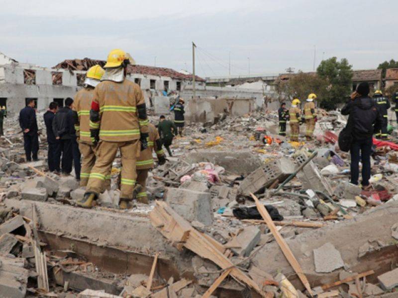 چین میں دھماکے سے عمارتیں گرگئیں 