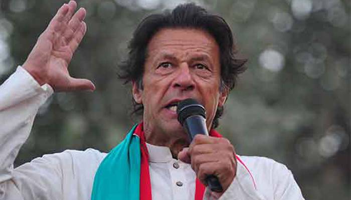 عمران خان کا وفاقی وزراءسے استعفے کا مطالبہ 