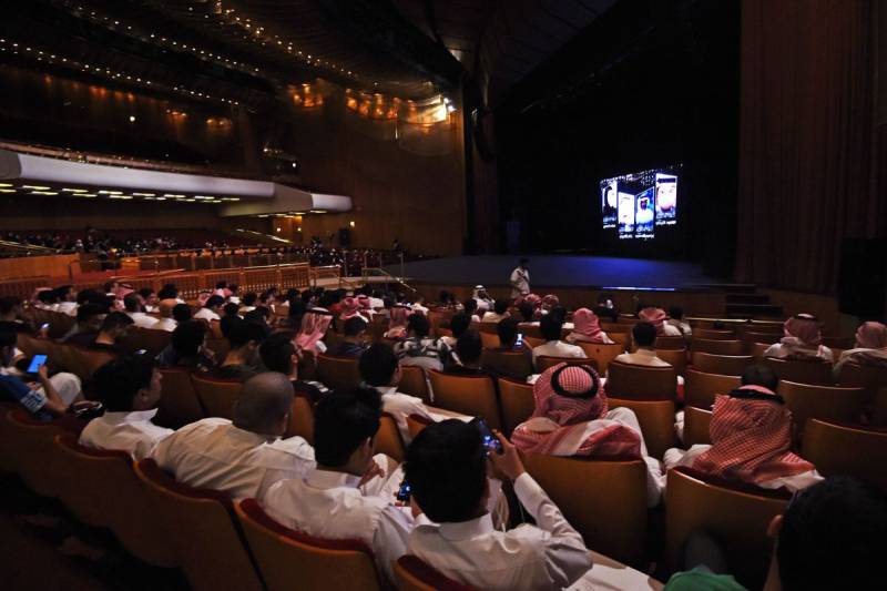 سعودی عرب میں 35 سال بعد پہلا سینماگھر کھول دیا جائے گا