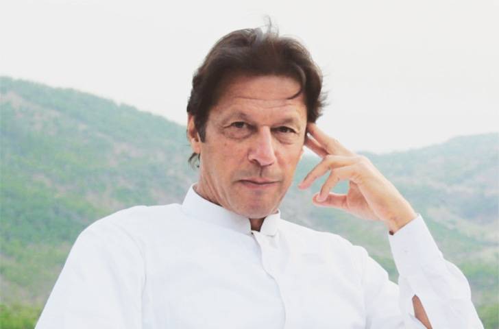 اقتدار میں آکر کاروبار کرنے میں آسانیاں پیدا کریں گے: عمران خان