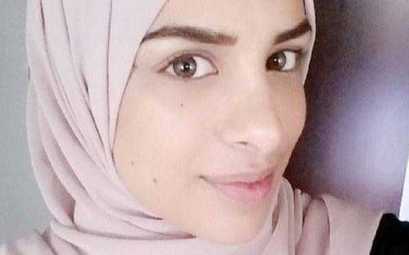 سویڈن میں ہاتھ ملانے سے انکار کرنےوالی مسلم خاتون نے مقدمہ جیت لیا
