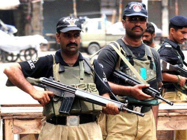 کراچی پولیس کے خودکار ہتھیار تبدیل کرنے کا حکم
