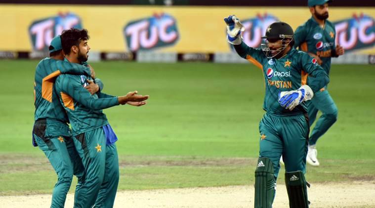 سنسنی خیز مقابلہ کے بعد پاکستان نے کیویز کودوسرے ٹی ٹونٹی میں شکست دیدی