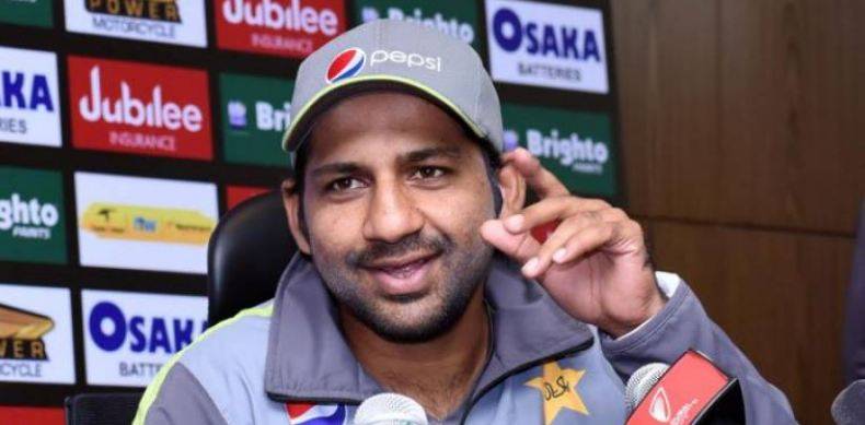 دورہ جنوبی افریقہ کیلئے پاکستانی ٹیم روانہ،کھلاڑی مشکل دورے سے خوفزدہ نہ ہوں:سرفراز احمد