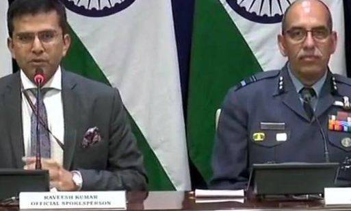 بھارت کی تینوں مسلح افواج کے سربراہان آج اہم پریس کانفرنس کریں گے