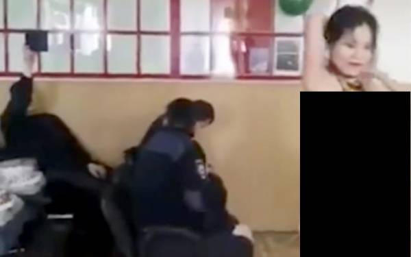 پولیس اہلکاروں کے لئے فحش ڈانس کرنے والی خاتون اہلکار نوکری سے برطرف