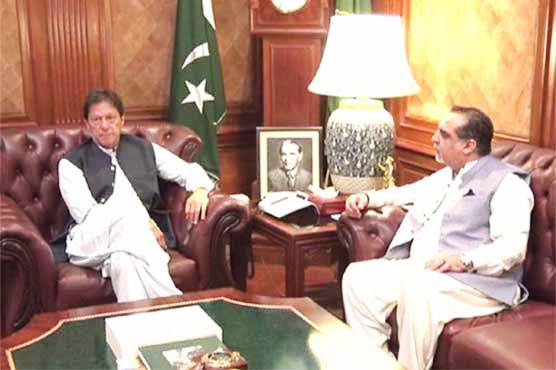  وزیراعظم کی ایک روزہ دورے پر کراچی آمد، گورنر سندھ کی ملاقات