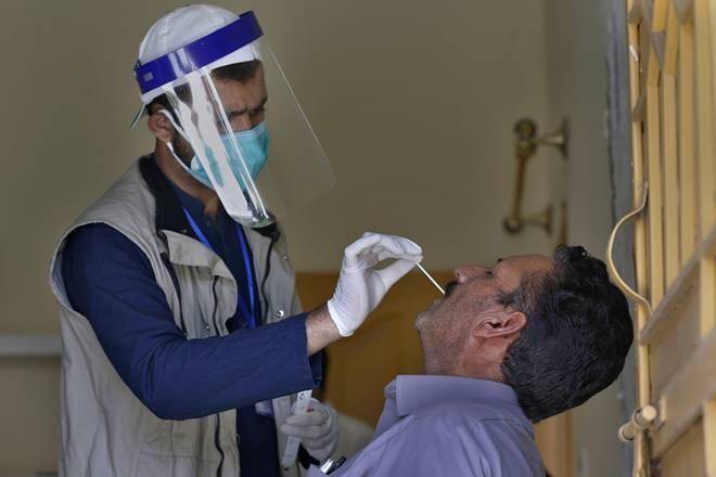 پاکستان میں کورونا کا زور ٹوٹنے لگا، کیسز اور اموات میں مسلسل کمی