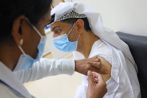 امارات نے 54 فیصد آبادی کو کورونا ویکسین لگادی