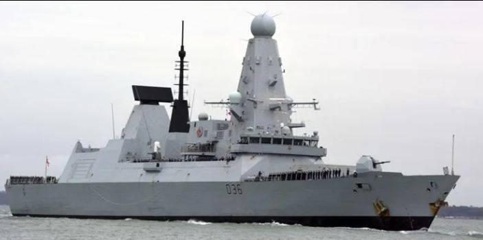 برطانوی جنگی بحری جہاز پر حملہ کیا ہے، روس کا دعویٰ 