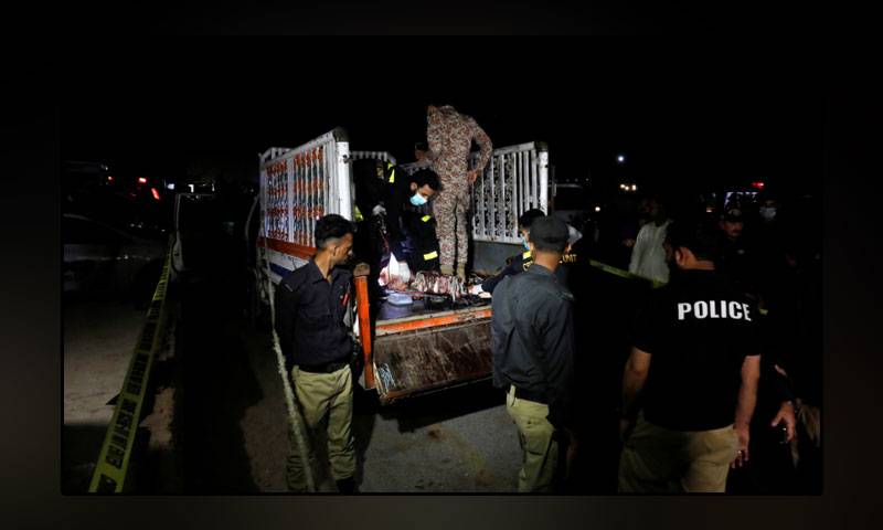 Karachi: A hand grenade attack on a mini truck in Mowach Goth, preliminary investigation has come to light