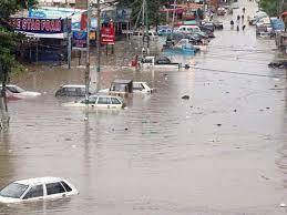 کراچی میں شدید بارش، کئی علاقوں سے پانی نہ نکل سکا ، 4 افراد ہلاک 