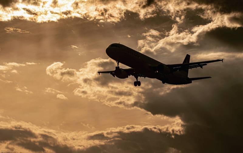 یکم اکتوبر سے کورونا ویکسی نیشن سرٹیفکیٹ کے بغیر ہوائی سفر پر پابندی
