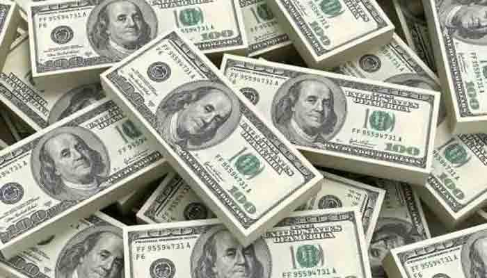 ڈالر آج پھر مہنگا، پاکستان سٹاک مارکیٹ میں مندی ریکارڈ