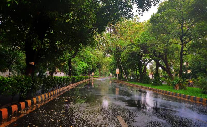 محکمہ موسمیات نے لاہور سمیت مختلف شہروں میں بارشوں اور ژالہ باری کی پیش گوئی کر دی