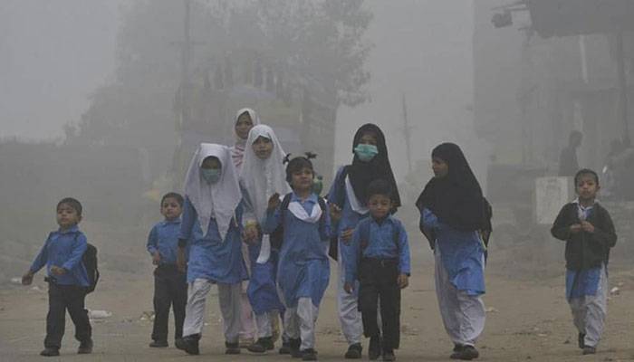 Lahore Smog,School Closed,Punjab Govt,CM Punjab