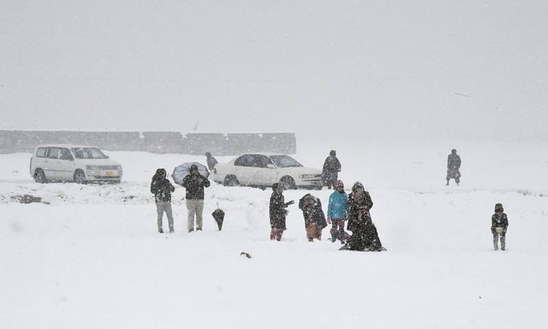 کشمیر اور گلگت بلتستان میں مزید بارش اور پہاڑوں پر برفباری کا امکان