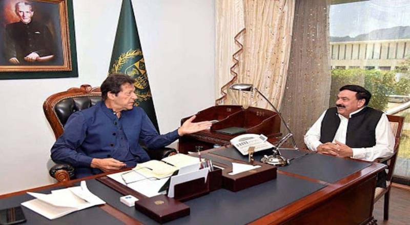 شیخ رشید کا وزیراعظم عمران خان کو استعفیٰ دینے کا مشورہ