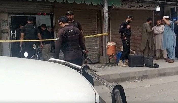 پشاور میں فائرنگ سے دو سکھ تاجر قتل