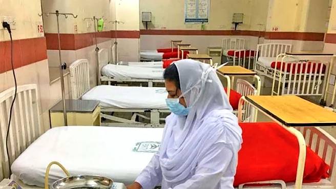 حقیقی آزادی مارچ، صوبہ پنجاب کے ہسپتالوں میں ایمرجنسی نافذ