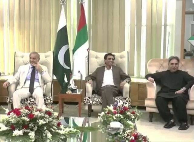  ایم کیو ایم وفد کی وزیر اعظم سے ملاقات، گورنر سندھ کی جلد تقرری کا مطالبہ