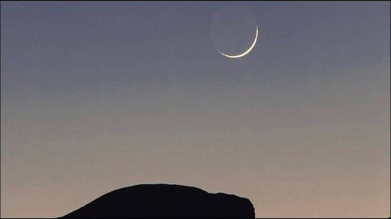 چاند نظر نہیں آیا، عید اتوار 10 جولائی کو ہوگی