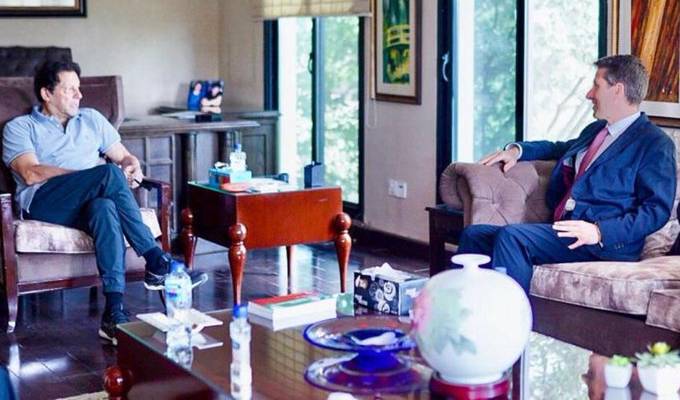 سابق وزیراعظم عمران خان سے برطانوی ہائی کمشنر کرسچن ٹرنر کی ملاقات