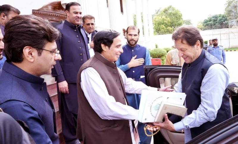 2 ماہ کے اندر انتخابات ہوں گے، تیاری کرلیں: عمران خان، ارکان اسمبلی سے ملاقات کی اندرونی کہانی سامنے آگئی 