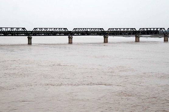 بھارت نے دریائے راوی میں ایک لاکھ 72 ہزار کیوسک پانی چھوڑ دیا ، اونچے درجے کا سیلاب 