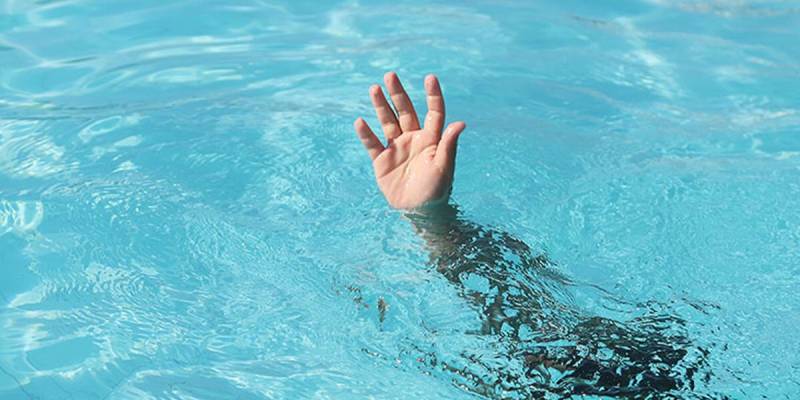 10سالہ بچی کی سوئمنگ پول میں ڈوب کر ہلاکت، پوسٹ مارٹم رپورٹ میں لرزہ خیز انکشافات