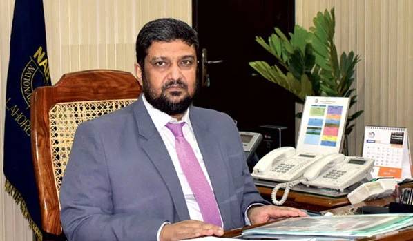 سابق ڈی جی نیب سلیم شہزاد کے وارنٹ گرفتاری جاری